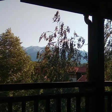 1 Bed - Sleeps 4 - Pets - Pool - Mtn Views *